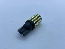 Load image into Gallery viewer, 54 LED 501 T10 Bulb.