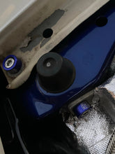 Load image into Gallery viewer, MK1 Mazda MX5 Stainless Steel Engine Bolt Kit.