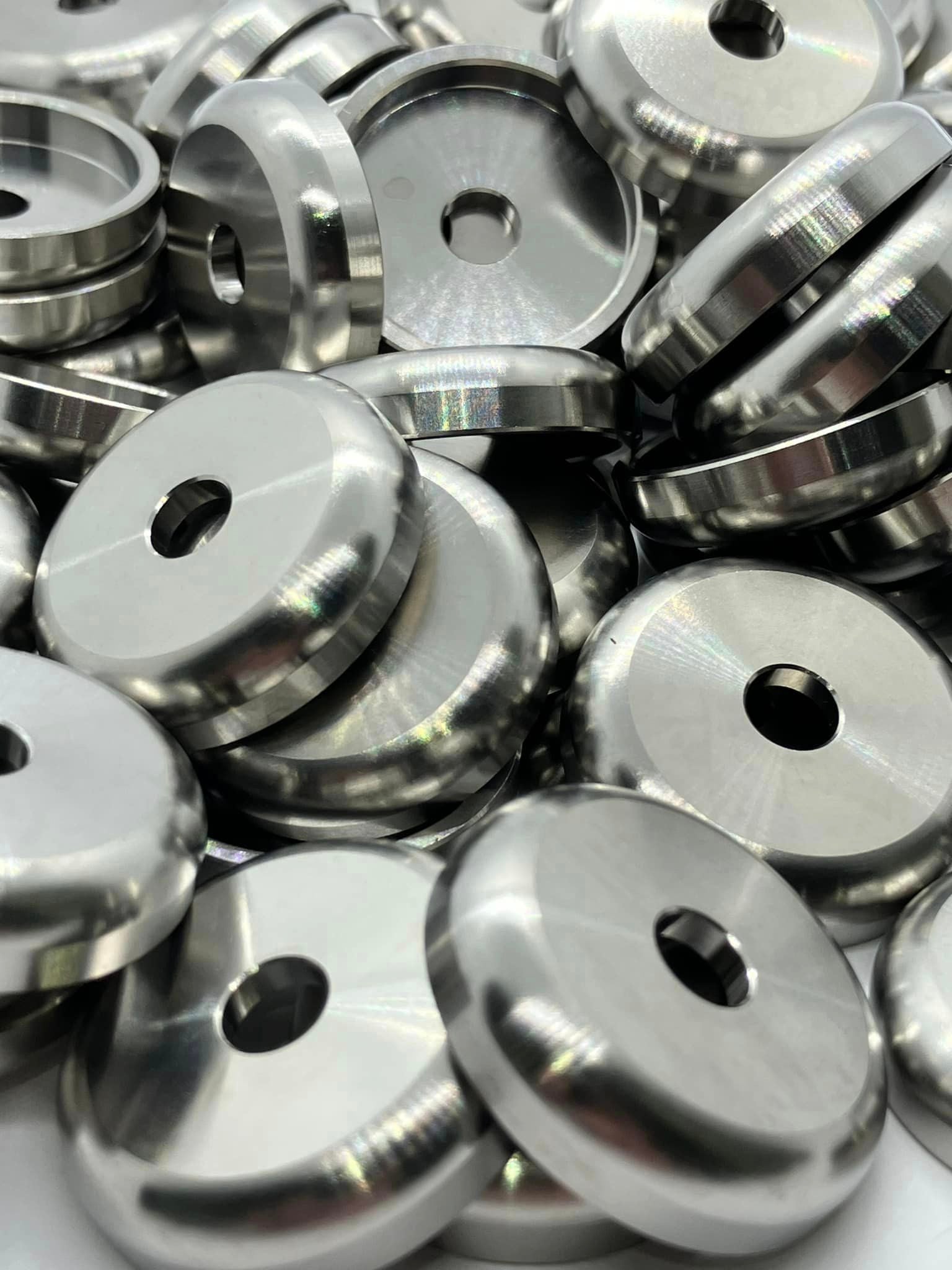 Titanium K and F Series Rocker Cover Washers – BoltsBolts