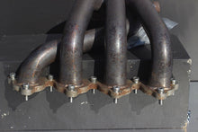 Load image into Gallery viewer, Honda B-Series Stainless Steel Exhaust Manifold Bolts.
